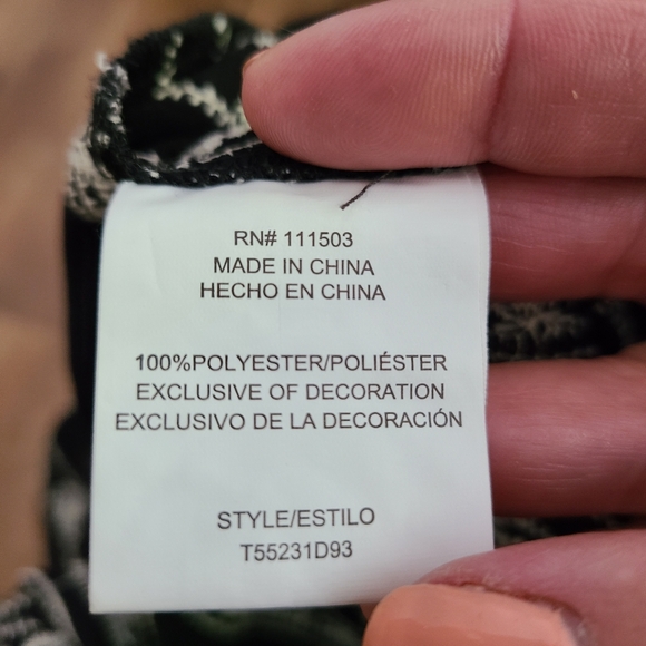 Luxology embroidered wrap black & cream size large - Picture 2 of 7